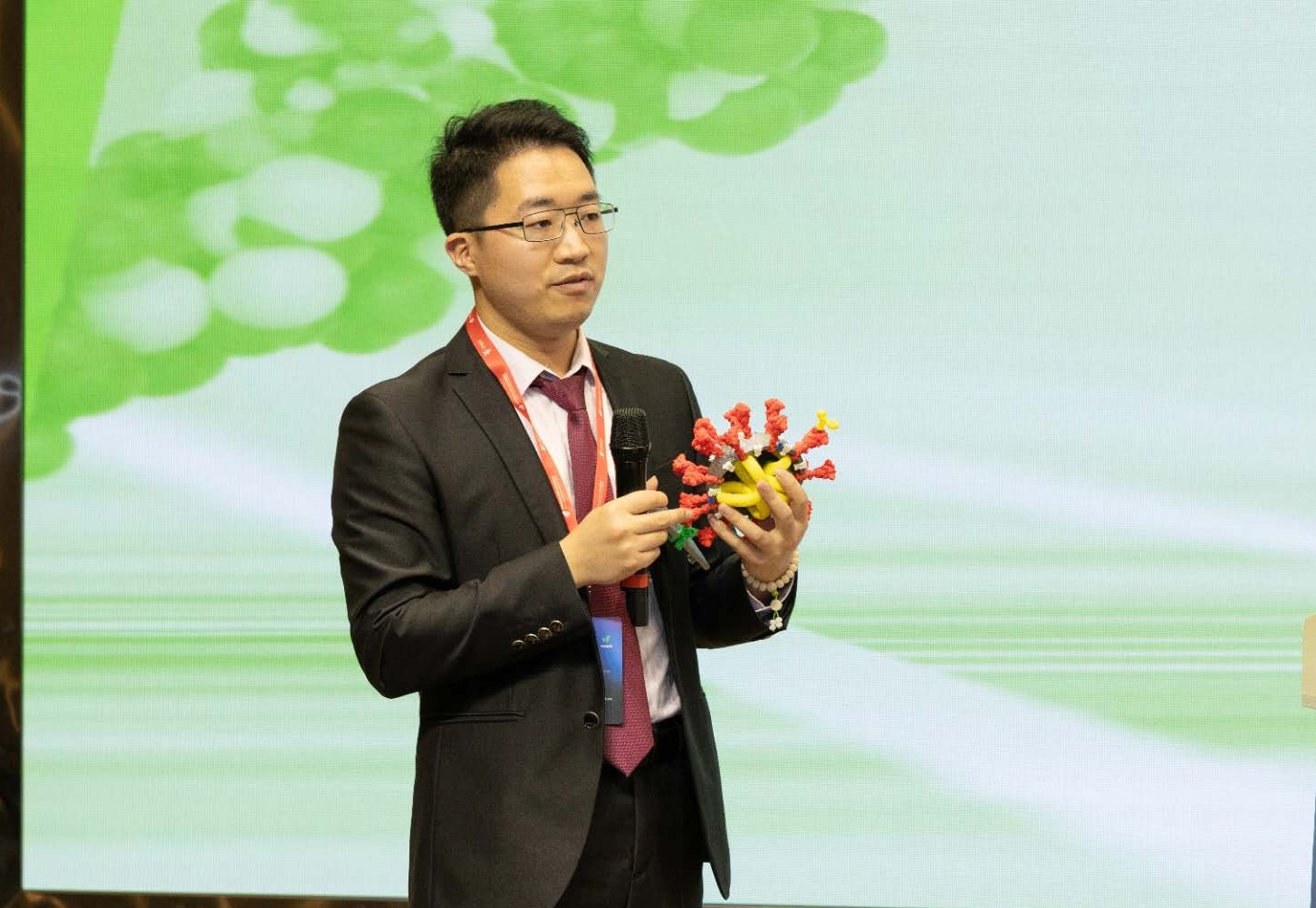 Dr Fei Deng