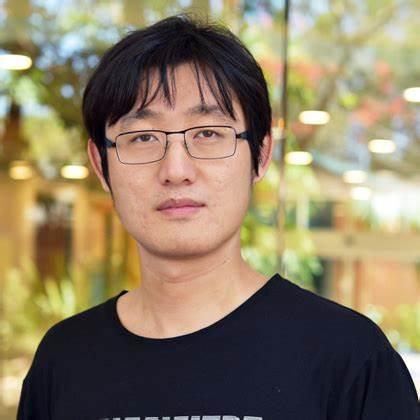 Dr Yannan Yang