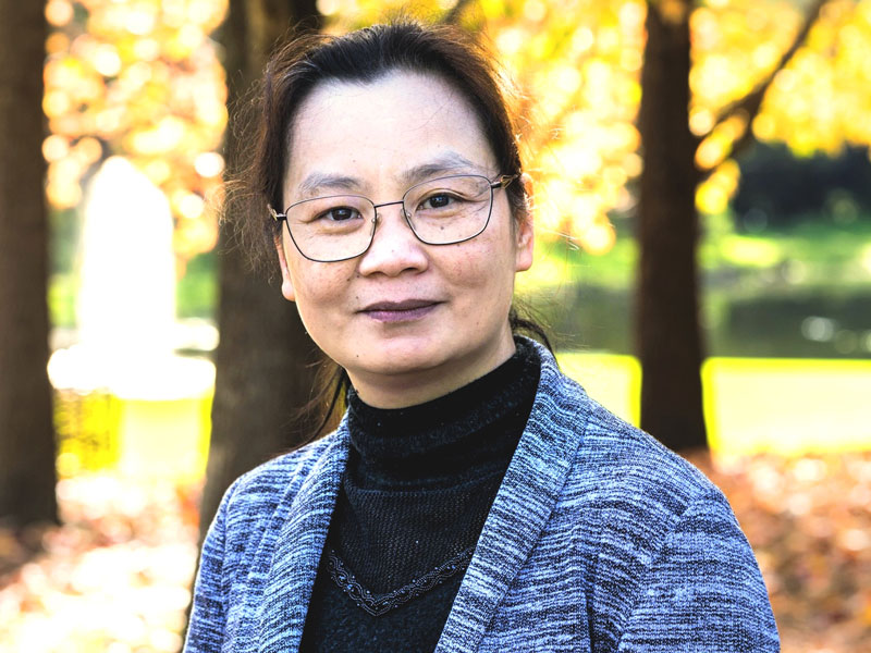 Professor Yuling Wang